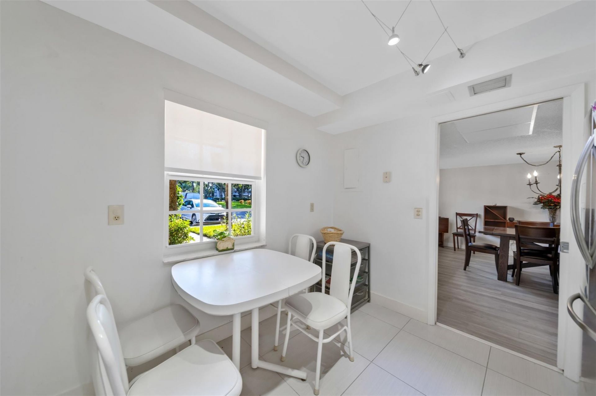 3611 Oaks Clubhouse Drive, Unit 104, Pompano Beach, FL 33069 Photo