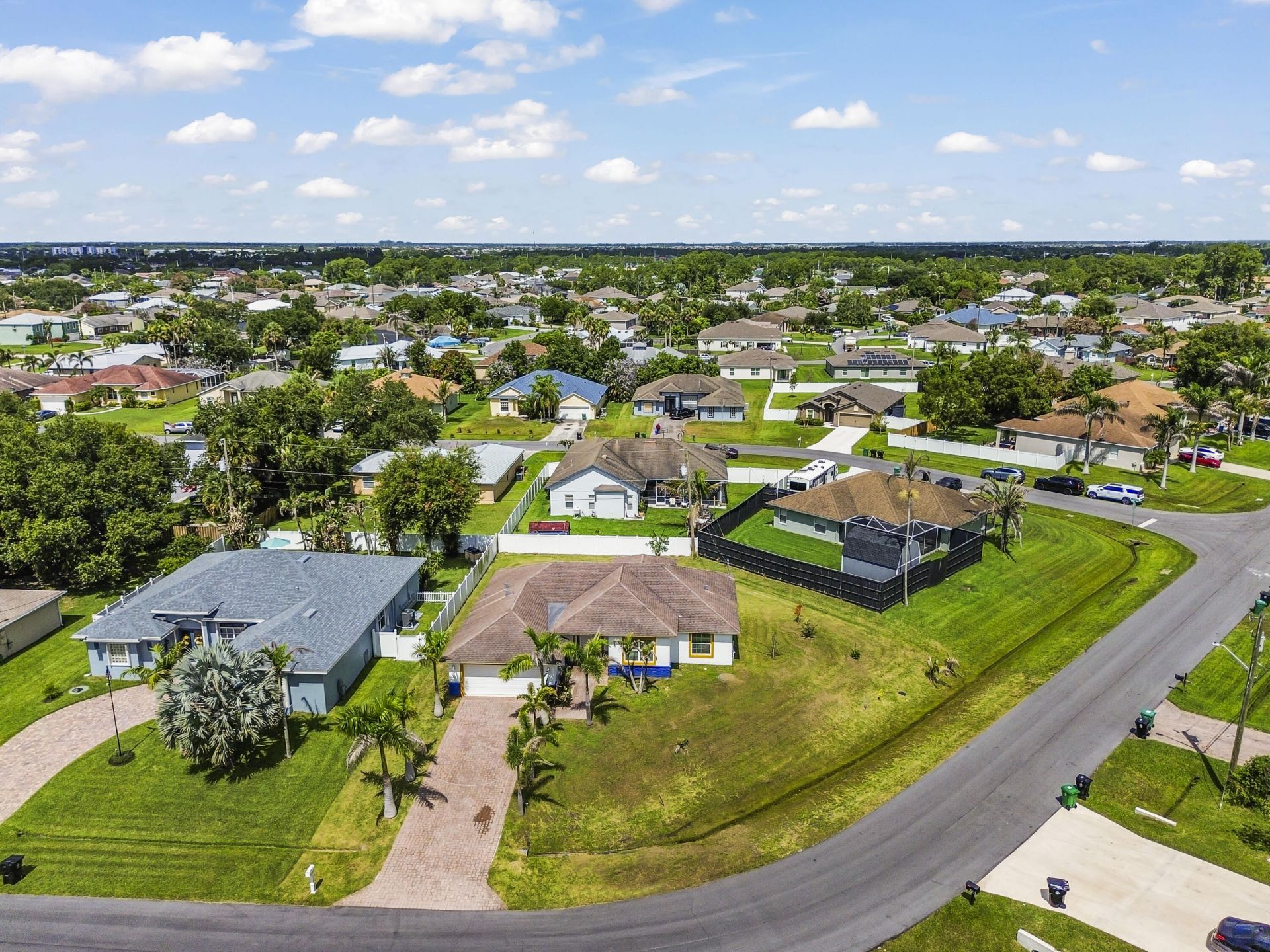 2194 SW Salmon Road, Port Saint Lucie, FL 34953 Photo