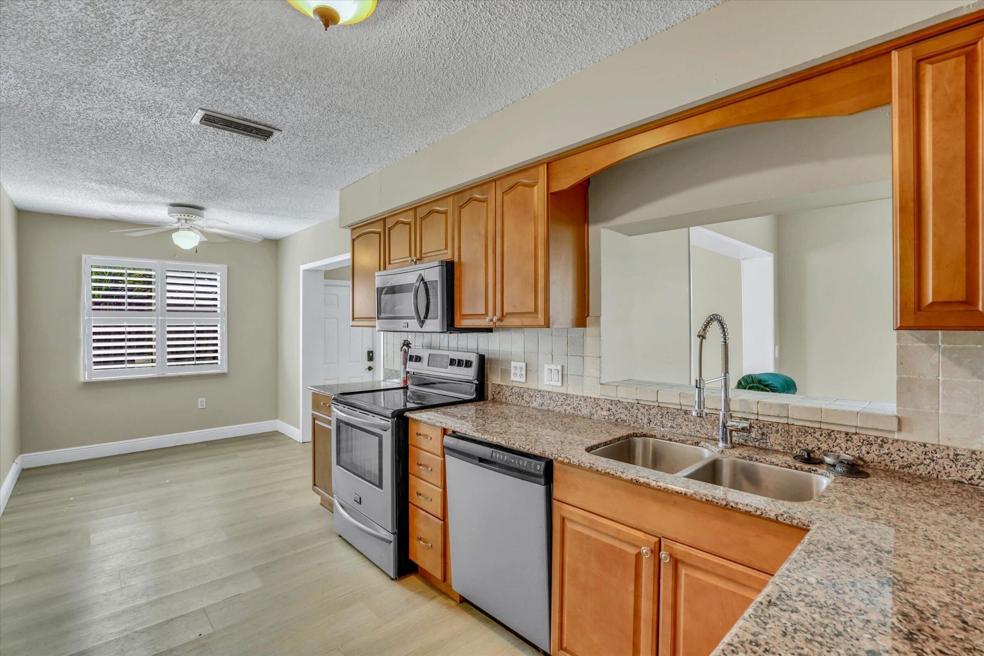 10270 NW 24th Court, Sunrise, FL 33322 Photo