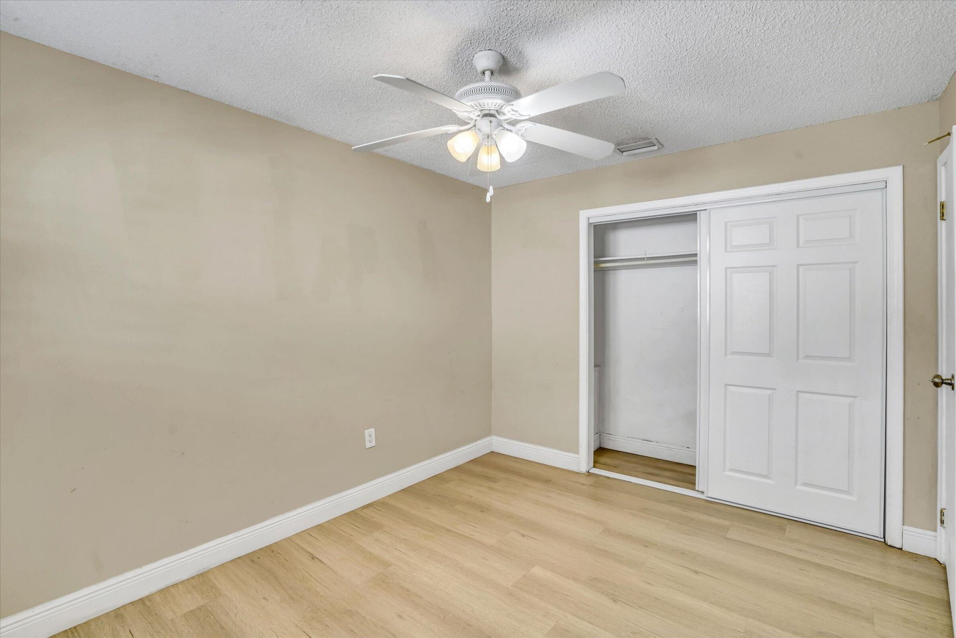 10270 NW 24th Court, Sunrise, FL 33322 Photo