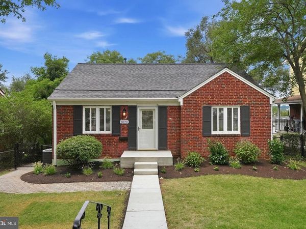 2020 S QUINCY STREET, ARLINGTON, VA 22204