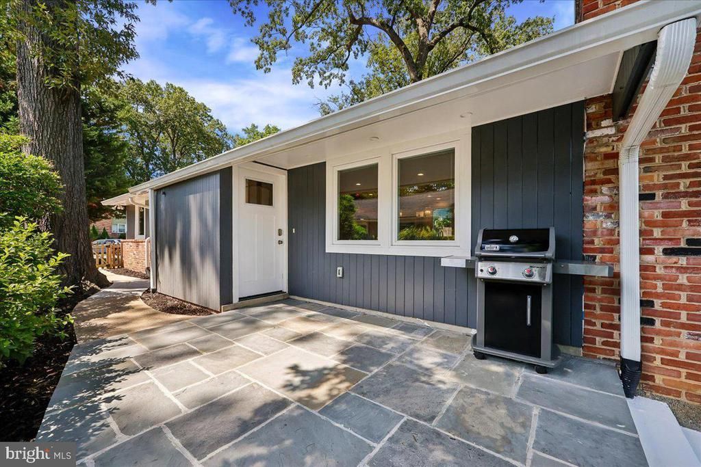 8407 TAHONA DRIVE , SILVER SPRING, MD 20903