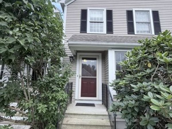 131 Bellwood Cir, Unit 131, Bellingham, MA 02019