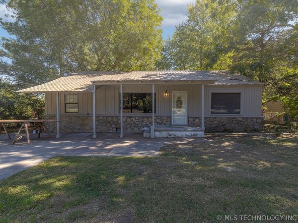 3709 S 65th West Avenue , Tulsa, OK 74107