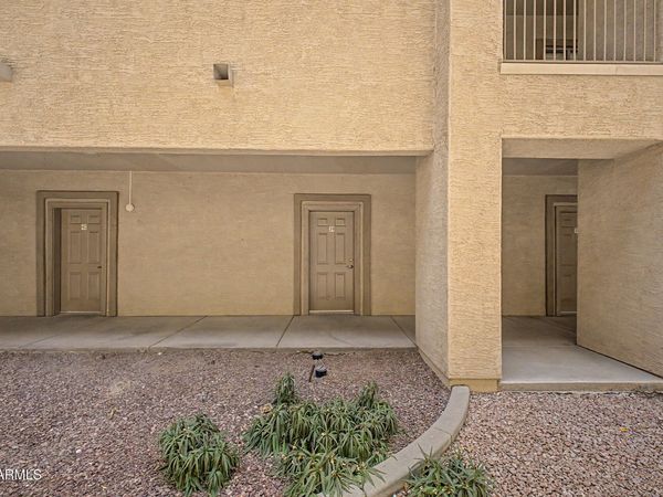 920 E DEVONSHIRE Avenue, Unit 2024, Phoenix, AZ 85014