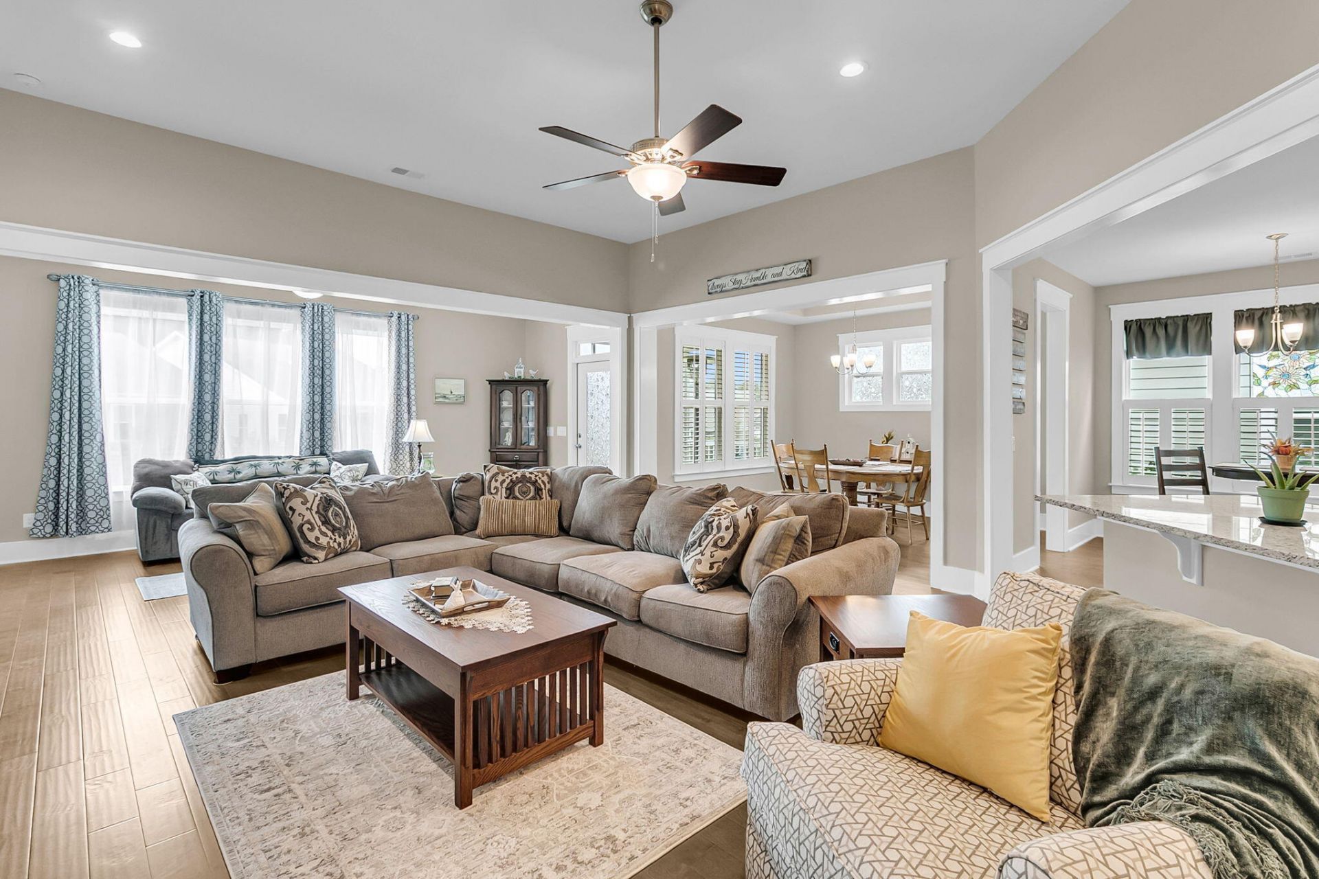4029 Wood Violet Lane Photo 10