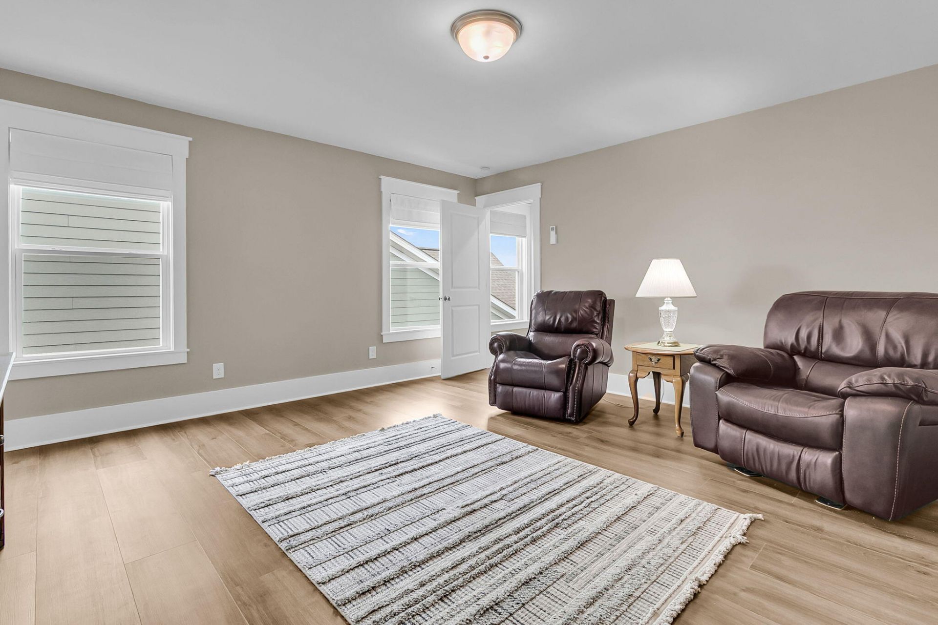 4029 Wood Violet Lane Photo 19