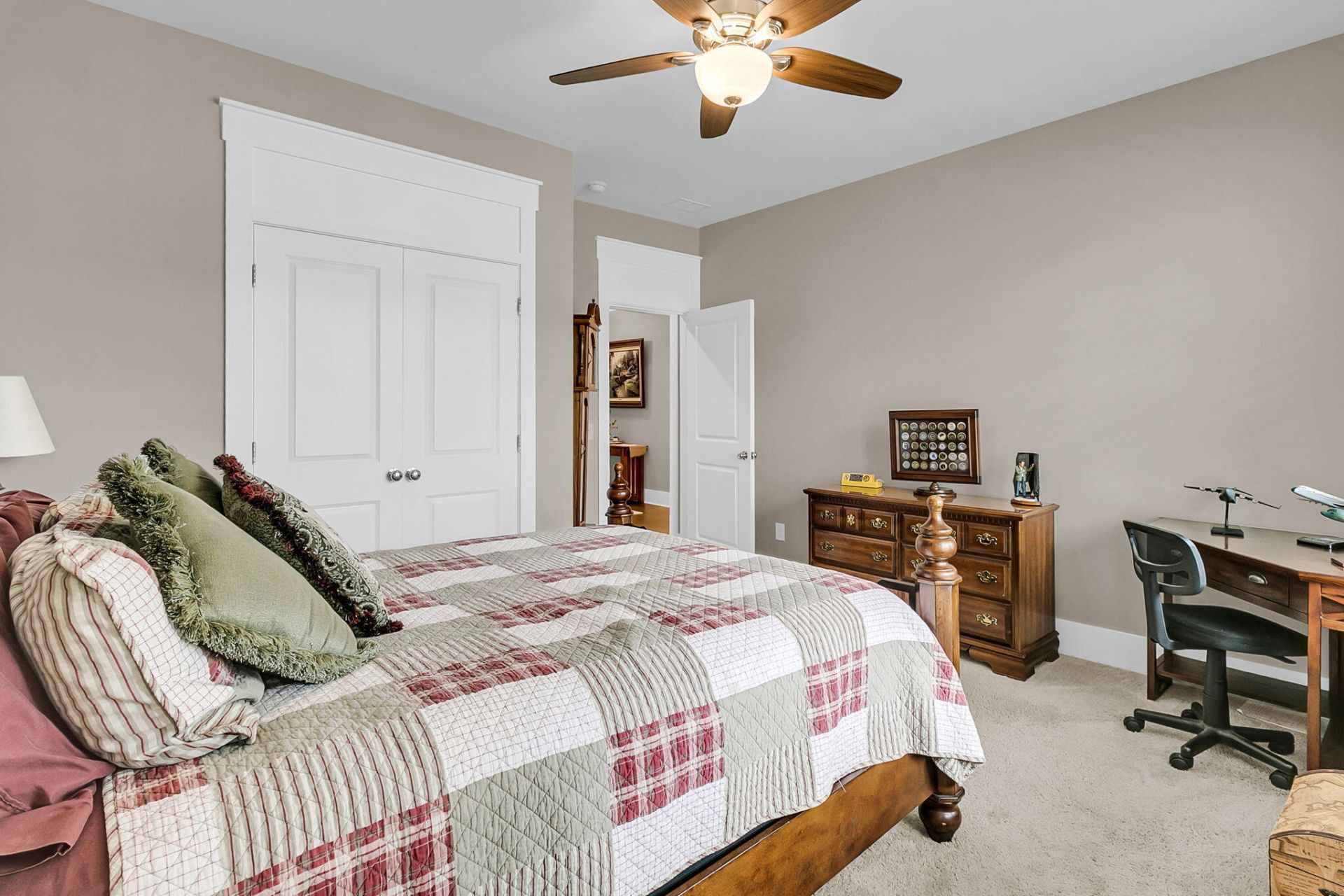 4029 Wood Violet Lane Photo 29