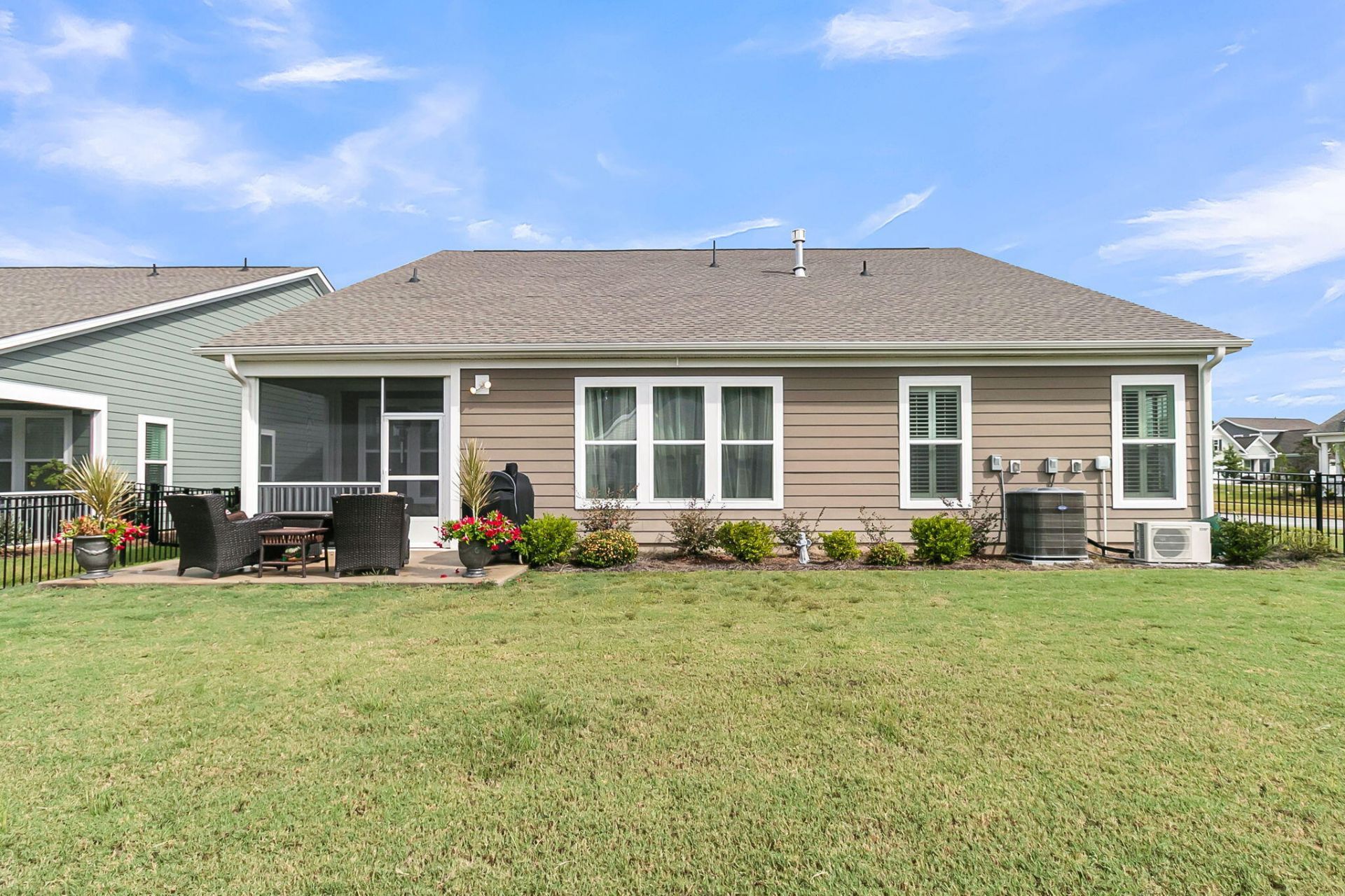 4029 Wood Violet Lane Photo 37