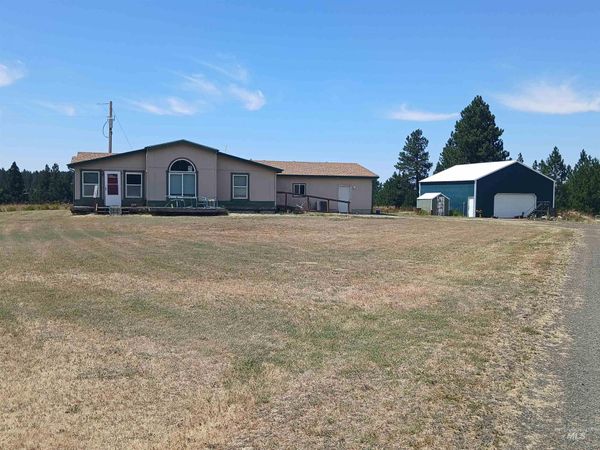 1076 Headrick Rd, Potlatch, ID 83855