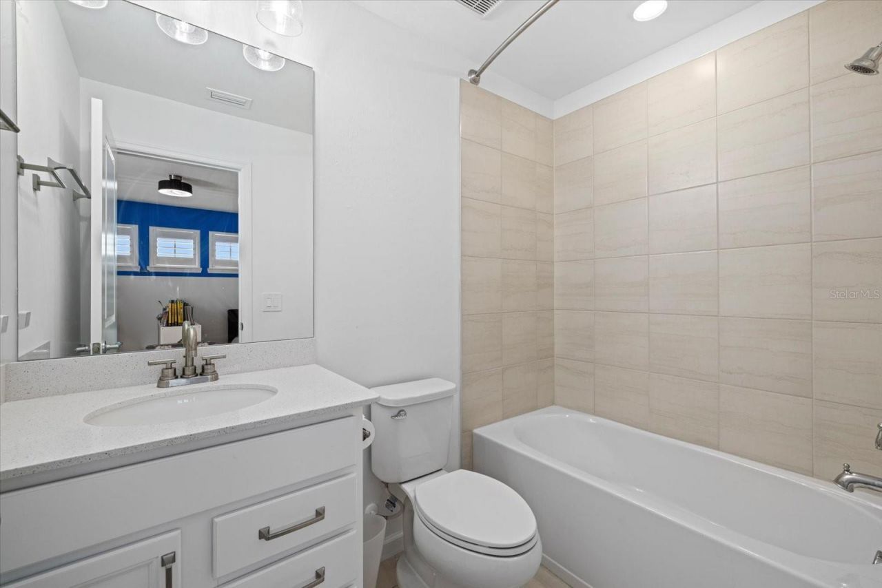 16251 Hidden Oak Loop, Bradenton, FL 34211 Photo