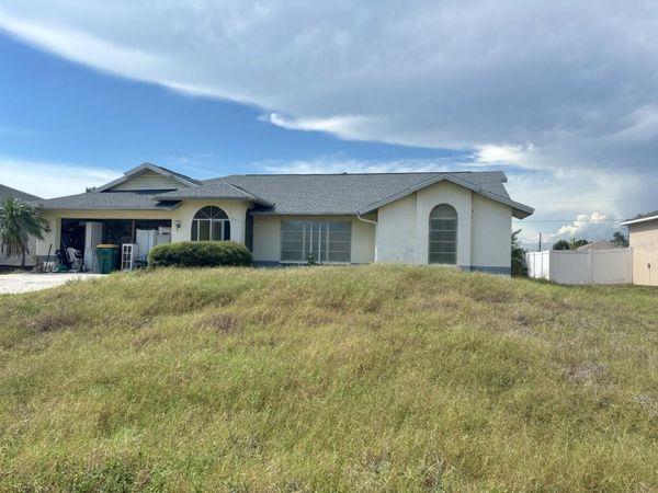 10460 GREENWAY AVENUE , ENGLEWOOD, FL 34224