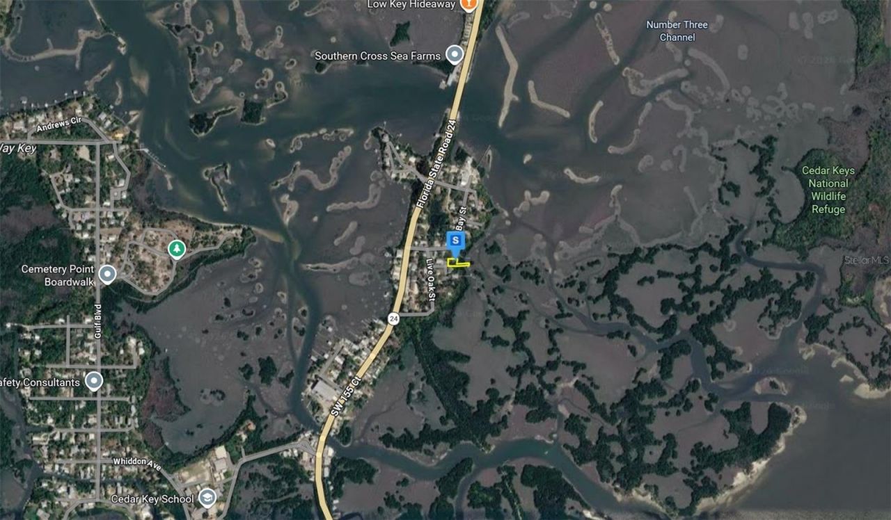12425 Cedar St , Cedar Key, FL 32625 Photo