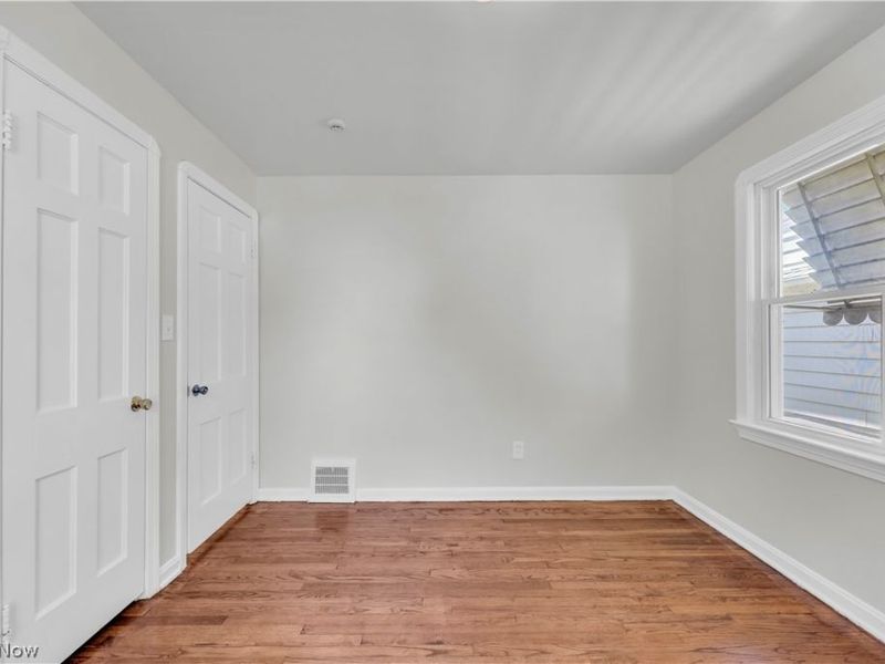 18405 Raymond Street, Maple Heights, OH 44137 Photo 10
