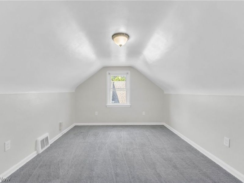 18405 Raymond Street, Maple Heights, OH 44137 Photo 15