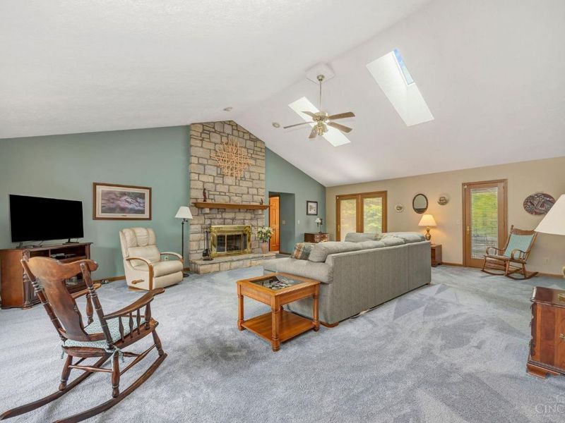 260 Heathwood Lane, Hamilton, OH 45013 Photo 16