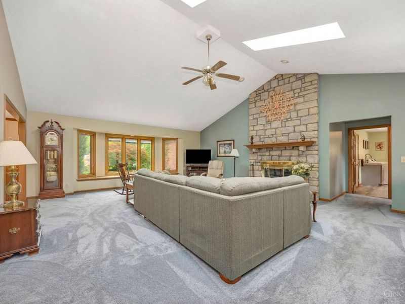 260 Heathwood Lane, Hamilton, OH 45013 Photo 18