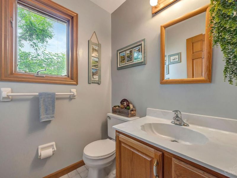 260 Heathwood Lane, Hamilton, OH 45013 Photo 23