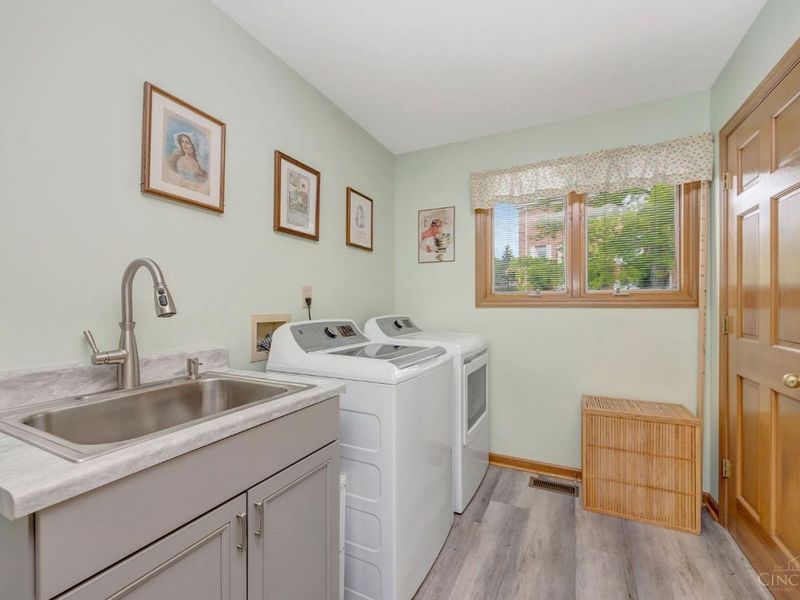 260 Heathwood Lane, Hamilton, OH 45013 Photo 25