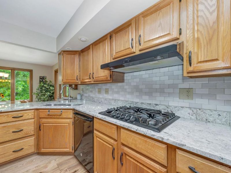 260 Heathwood Lane, Hamilton, OH 45013 Photo 30