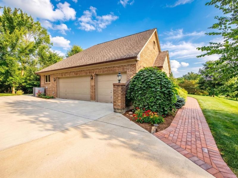 260 Heathwood Lane, Hamilton, OH 45013 Photo 5