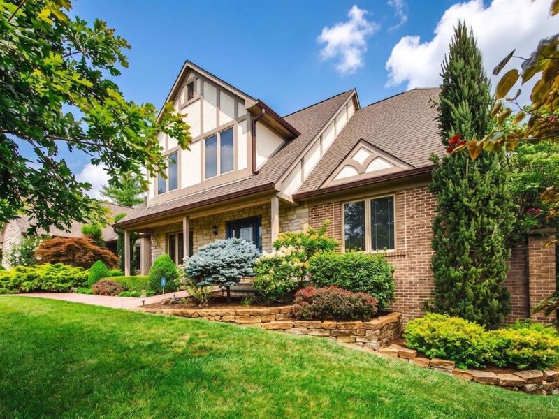 260 Heathwood Lane, Hamilton, OH 45013 Photo 9
