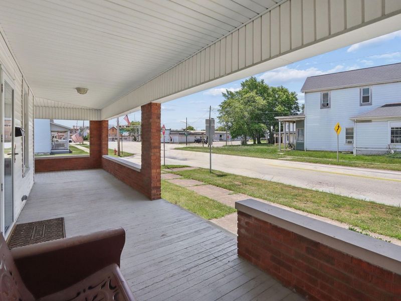 128 N London Street, Mount Sterling, OH 43143 Photo 4