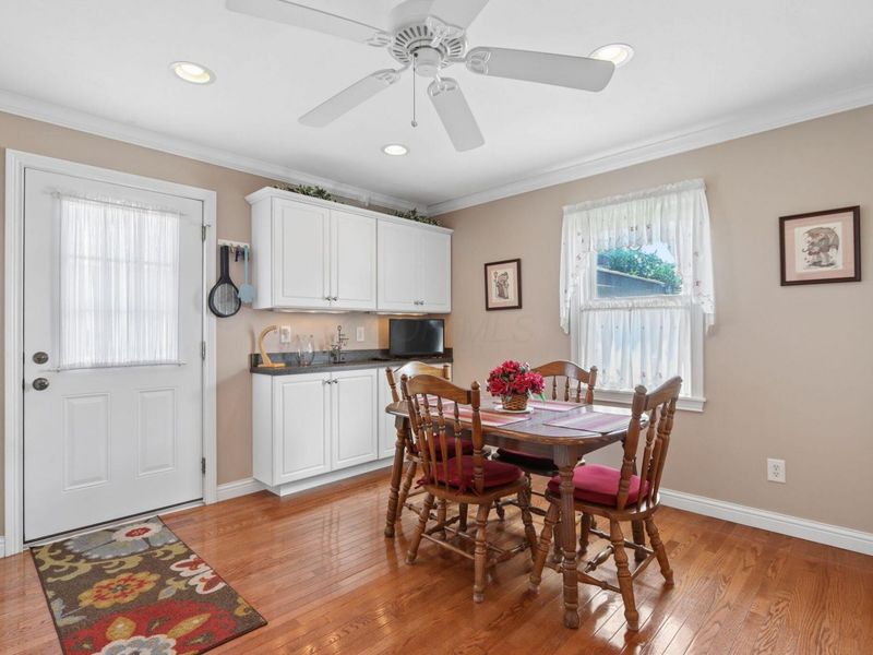 128 N London Street, Mount Sterling, OH 43143 Photo 6