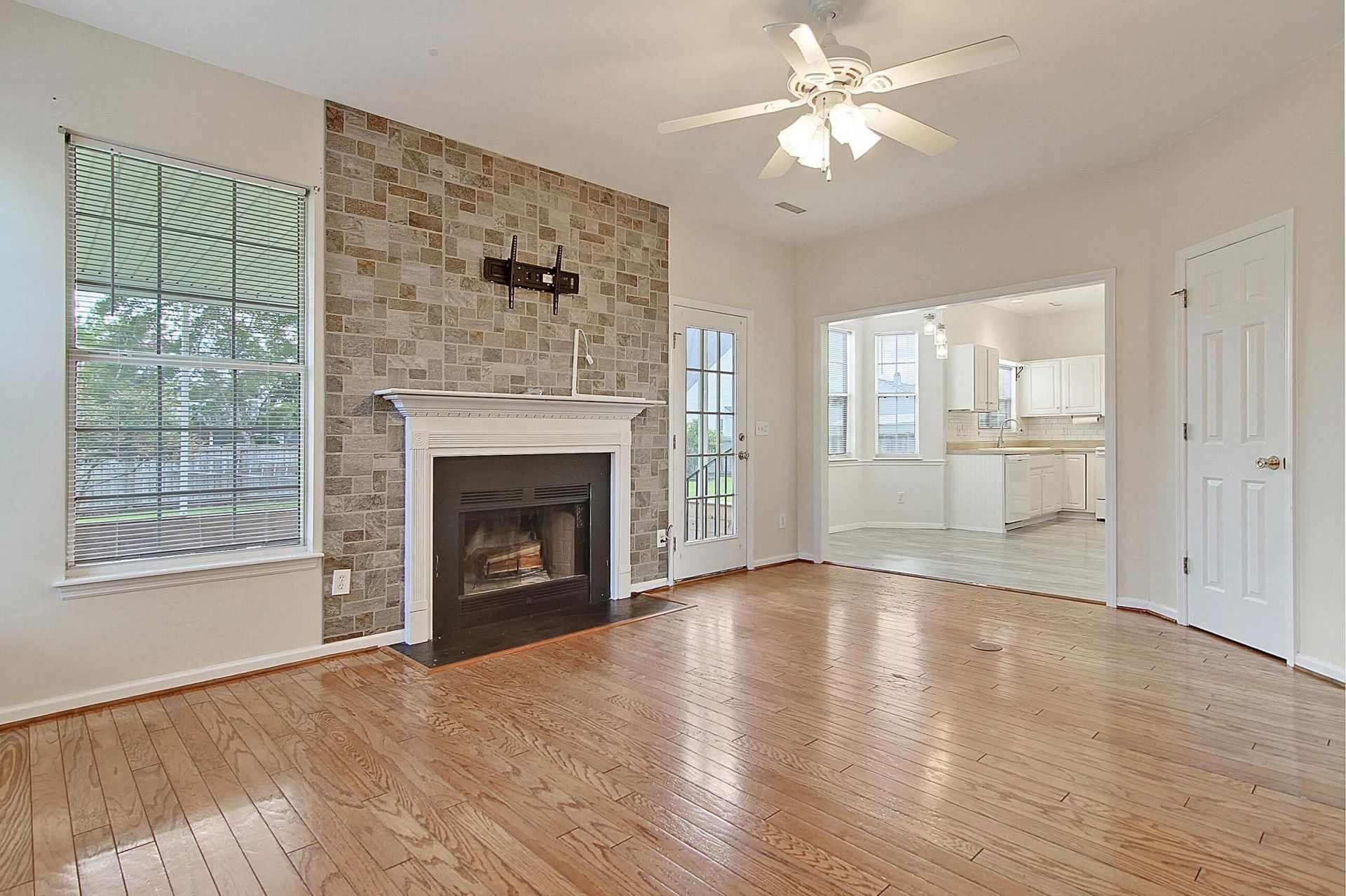 4025 Laurelwood Drive Photo 34