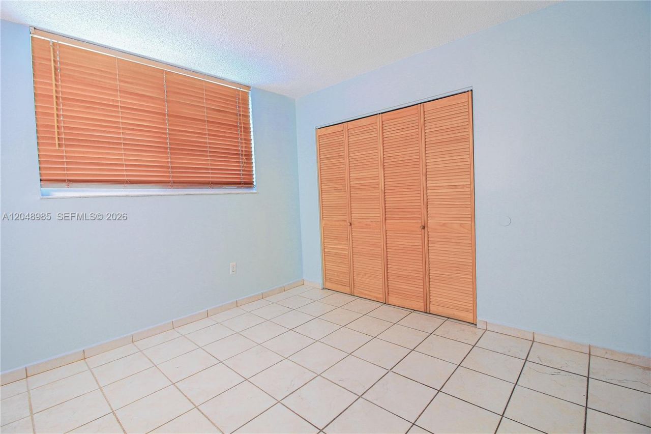 8050 NW 8th St , Unit 1306, Miami, FL 33126 Photo