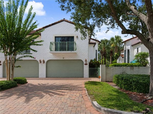 2908 Hidden Harbour Ct, Dania Beach, FL 33312
