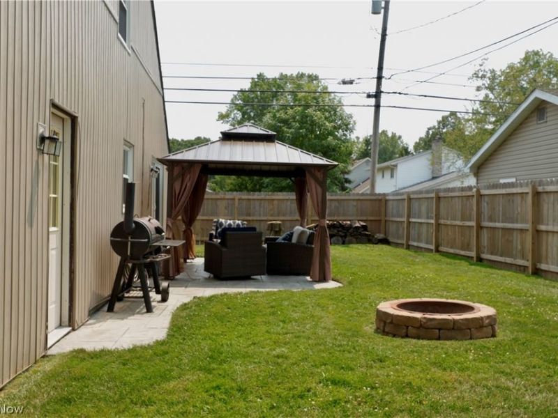 788 Idlewood Avenue, Sheffield Lake, OH 44054 Photo 6