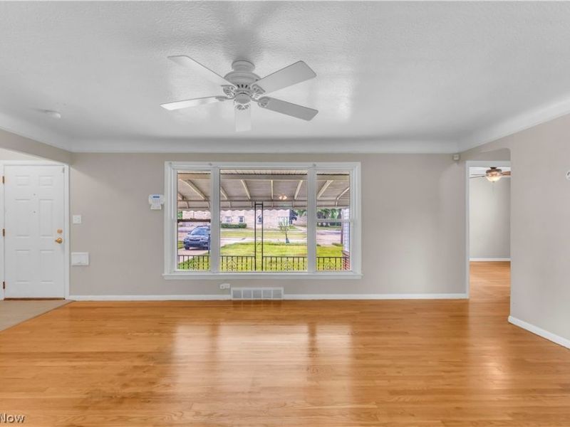 23 Willard Avenue, Bedford, OH 44146 Photo 4