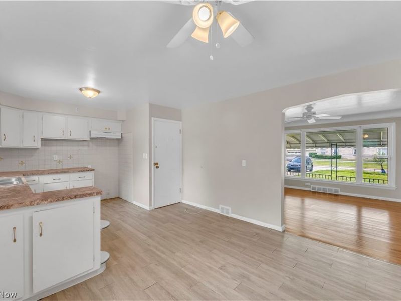 23 Willard Avenue, Bedford, OH 44146 Photo 8