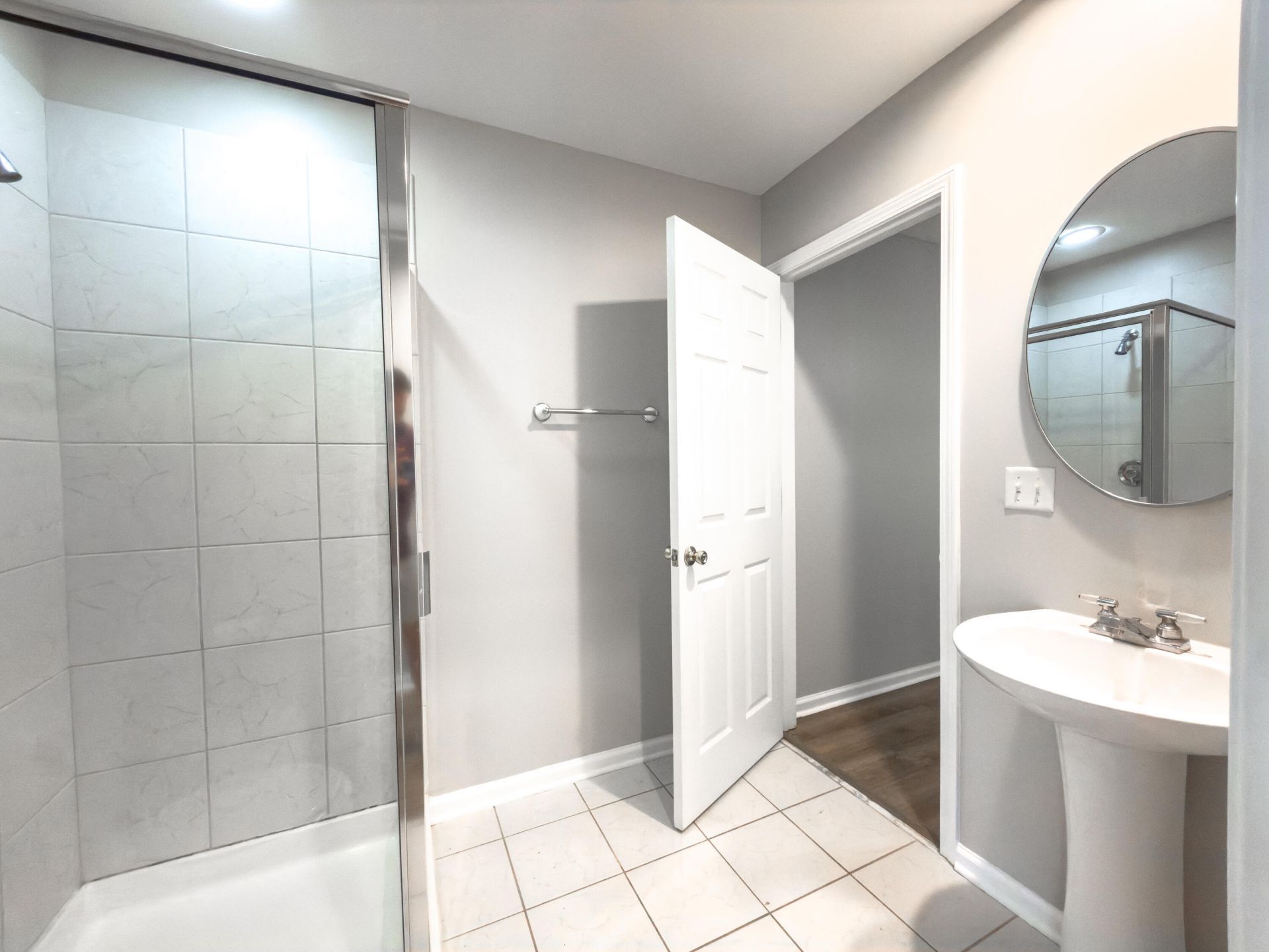 4841 Habersham Lane Photo 4