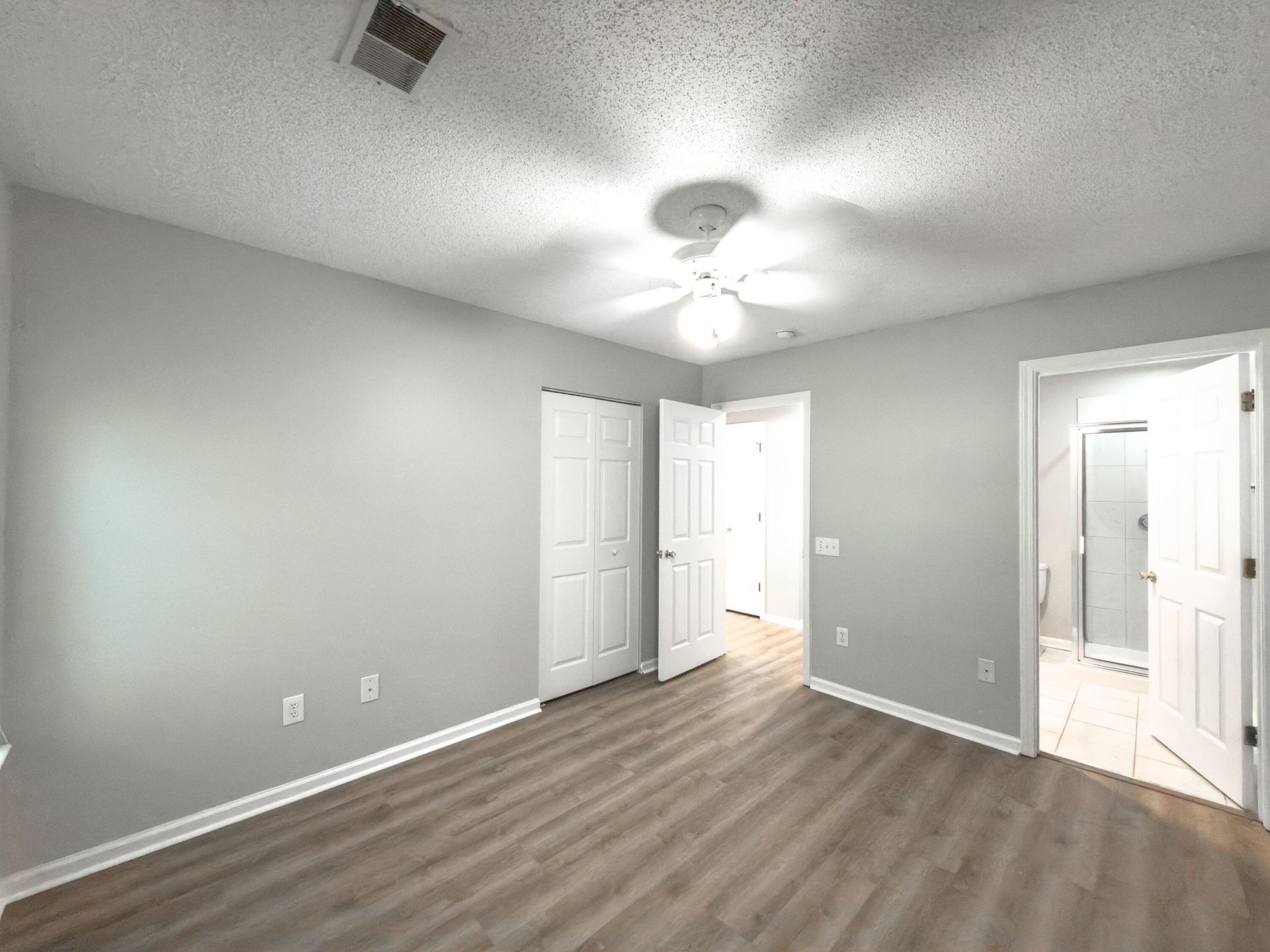 4841 Habersham Lane Photo 6
