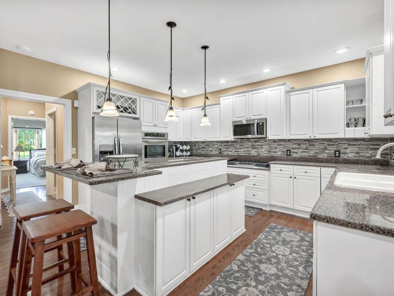 5976 Heritage Lakes Drive, Hilliard, OH 43026 Photo 15