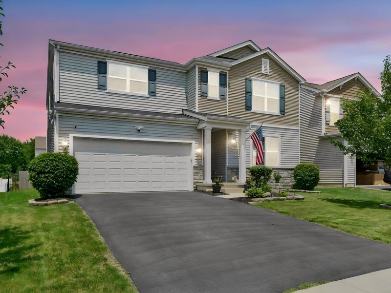 8674 Bobwhite Drive, Blacklick, OH 43004 Photo 1