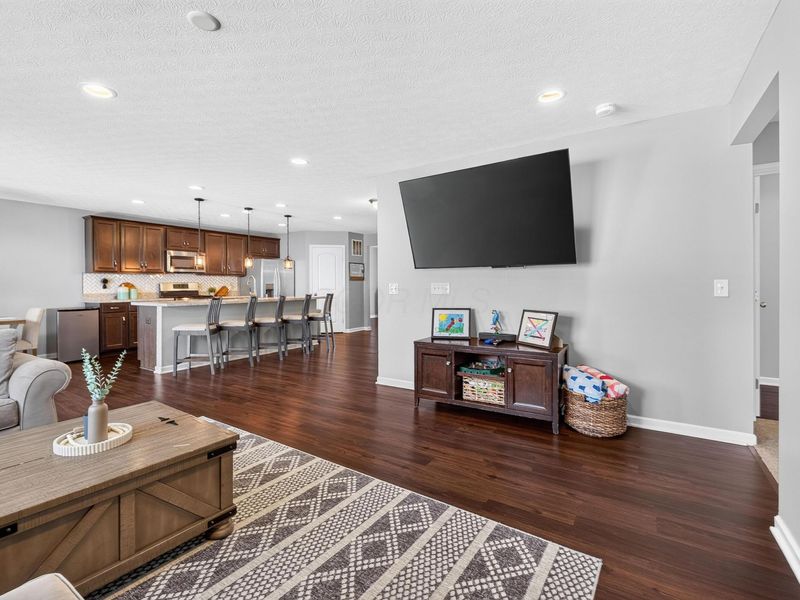 8674 Bobwhite Drive, Blacklick, OH 43004 Photo 18