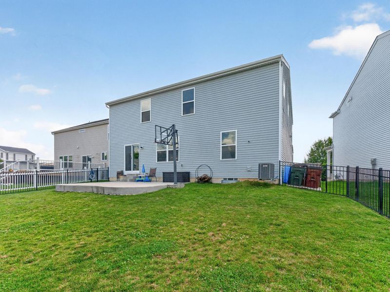 8674 Bobwhite Drive, Blacklick, OH 43004 Photo 47