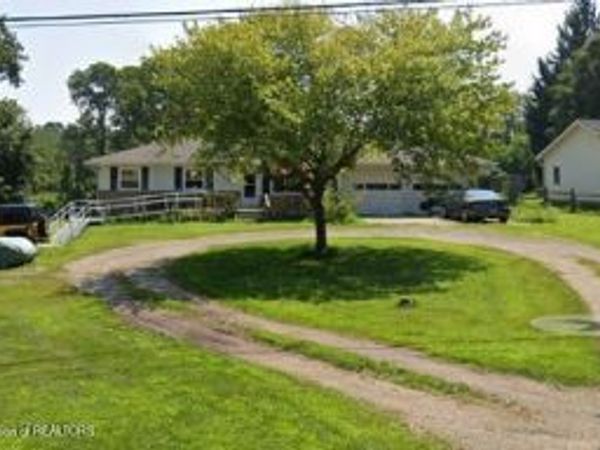 2202 N Eifert Road, Holt, MI 48842
