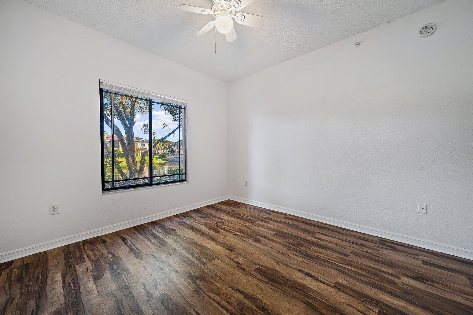2725 Anzio Court, Unit 107, Palm Beach Gardens, FL 33410 Photo