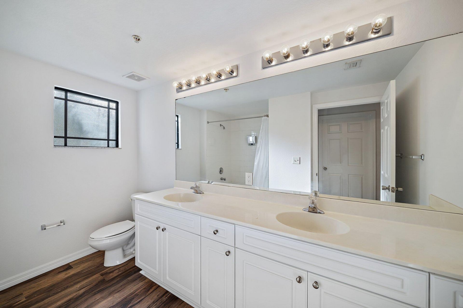 2725 Anzio Court, Unit 107, Palm Beach Gardens, FL 33410 Photo