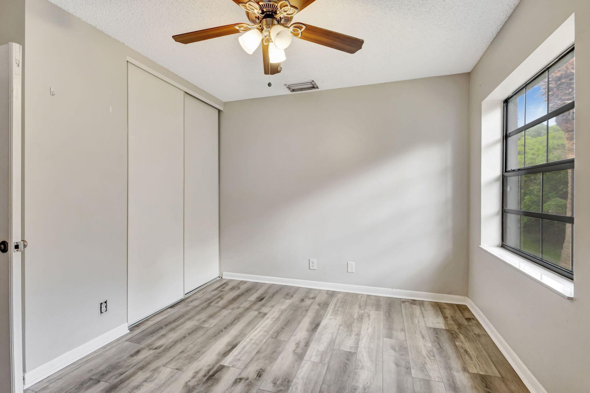 5450 Verona Drive, Unit L, Boynton Beach, FL 33437 Photo