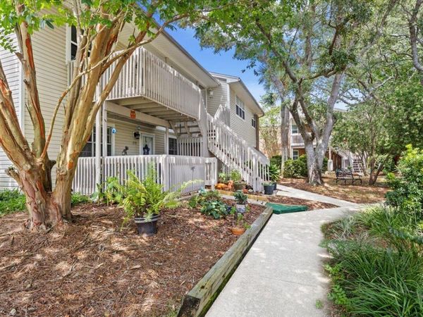 1200 Shoreline Drive, Unit 311, Gulf Breeze, FL 32561