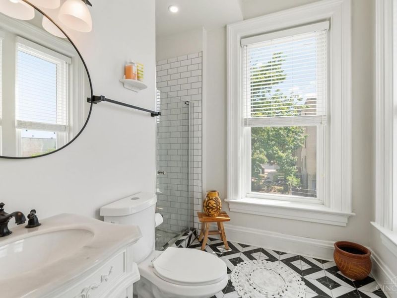2518 May Street, Cincinnati, OH 45206 Photo 28