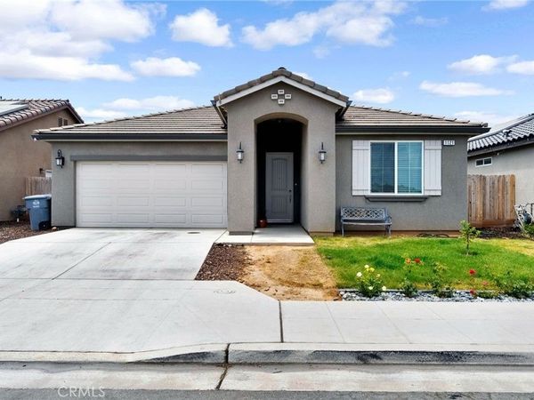 1121 Wasatch, Madera, CA 93638