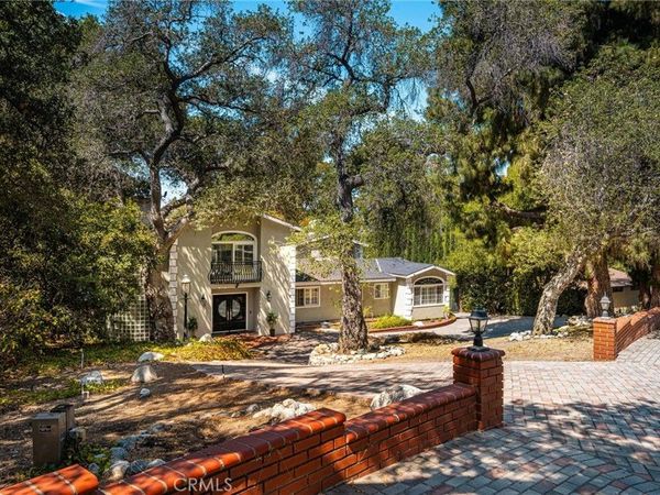 8355 La Sierra, Whittier, CA 90605