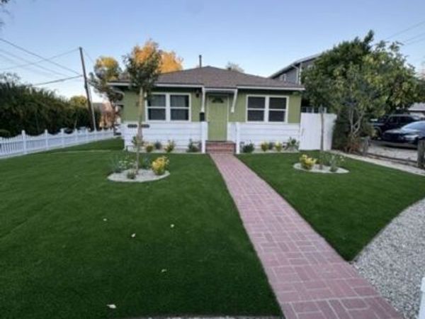 5252 Canoga Avenue, Los Angeles, CA 91364
