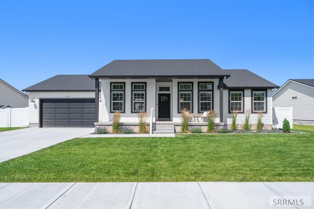 4281 N Orwell Avenue, Idaho Falls, ID 83401 Main Photo